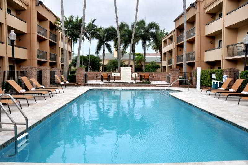 Courtyard By Marriott West Palm Beach Instalações foto